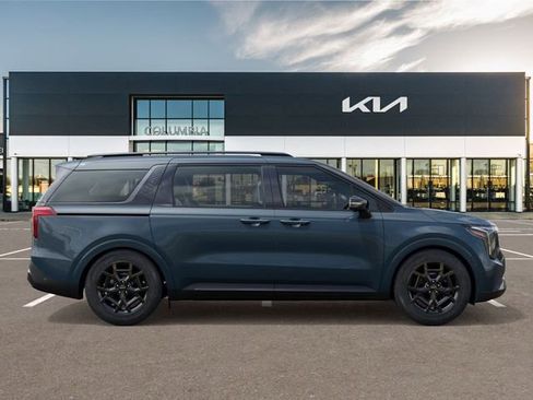 New 2026 Kia Carnival SX w/ SX Dark Edition Package image 7