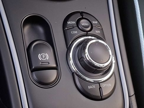 Certified 2023 MINI Cooper Countryman SE w/ Mini Untamed Edition image 18