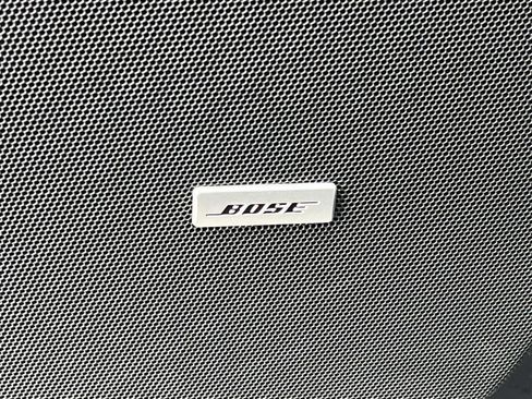 New 2026 Cadillac XT5 Luxury image 25