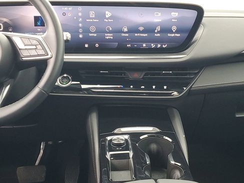 Used 2025 Buick Envision Preferred image 28