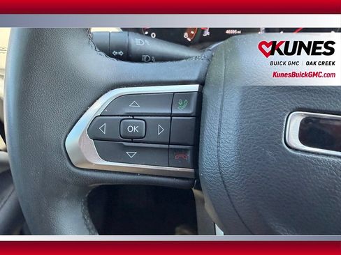 Used 2025 Jeep Compass Limited AWD/4WD image 19
