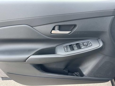 New 2026 Nissan Sentra SV w/ SV Convenience Package FWD image 21