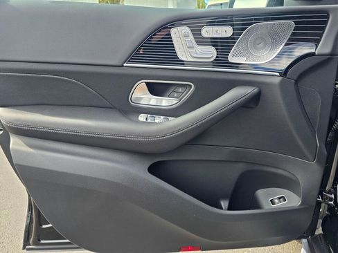 New 2026 Mercedes-Benz GLS 450 4MATIC image 36