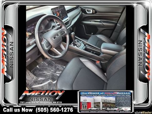 Used 2022 Jeep Compass Trailhawk w/ Trailhawk Convenience Group AWD/4WD image 14