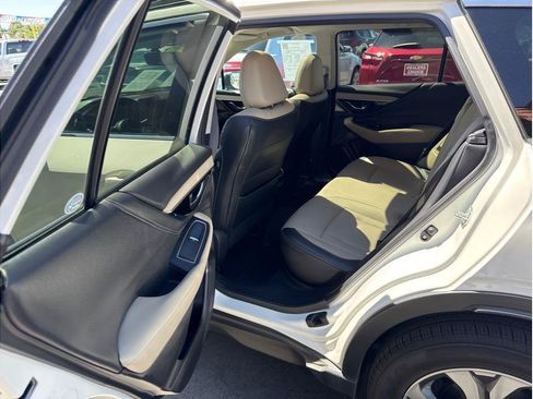 Used 2021 Subaru Outback Limited AWD/4WD image 10