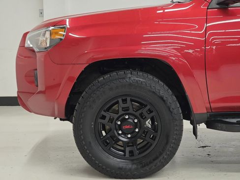 Used 2019 Toyota 4Runner SR5 Premium image 42