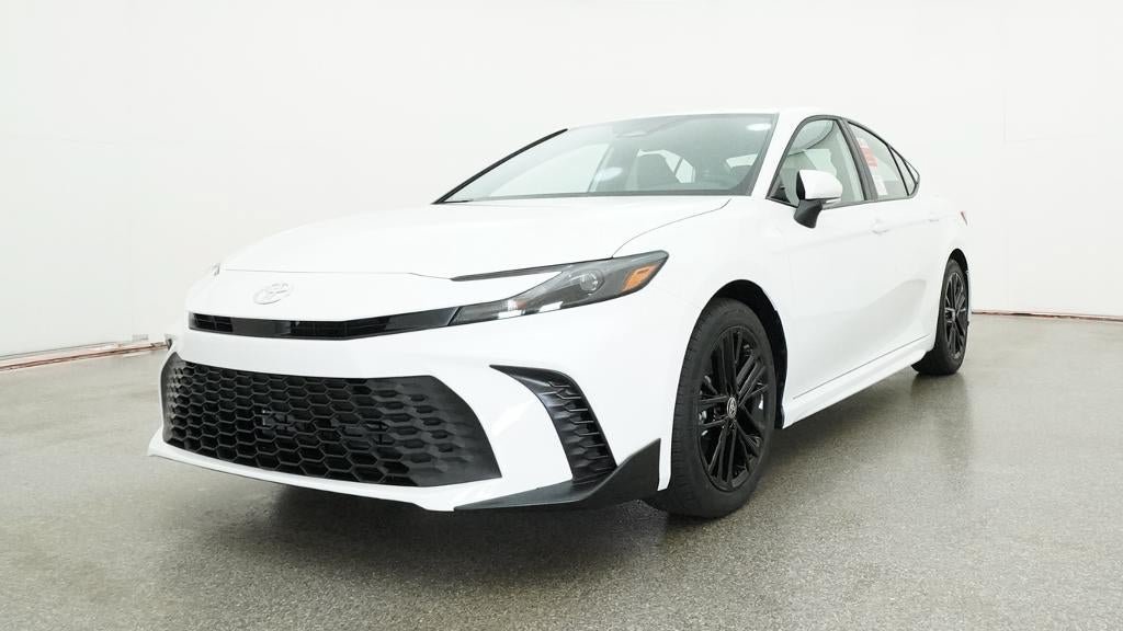 New 2026 Toyota Camry SE FWD image 32
