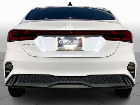 Used 2024 Kia Forte LXS image 4