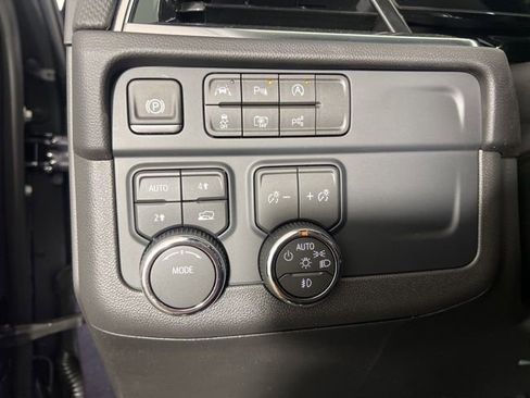 New 2026 Chevrolet Suburban RST w/ Comfort Package AWD/4WD image 20