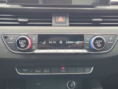 Used 2021 Audi A4 2.0T Premium w/ Convenience Package image 19