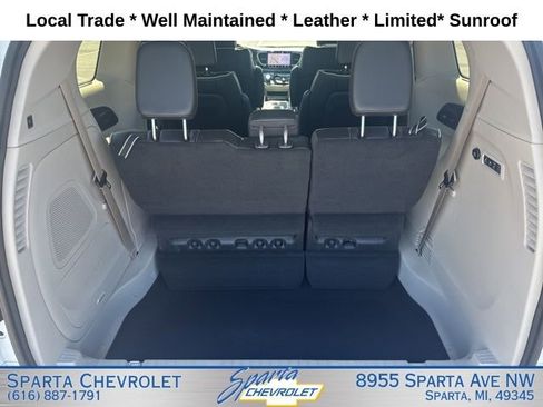 Used 2022 Chrysler Pacifica Limited image 33