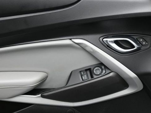 Used 2020 Chevrolet Camaro LT RWD image 12