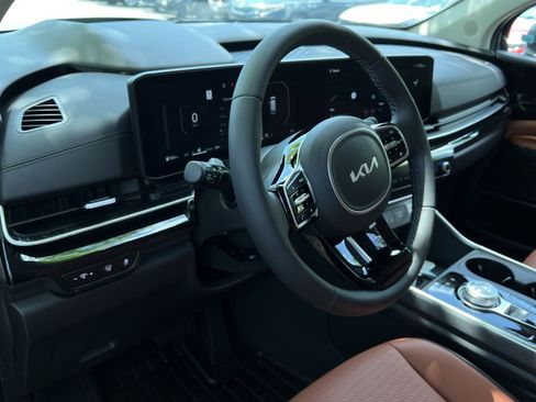 New 2026 Kia Carnival SX Prestige FWD image 21
