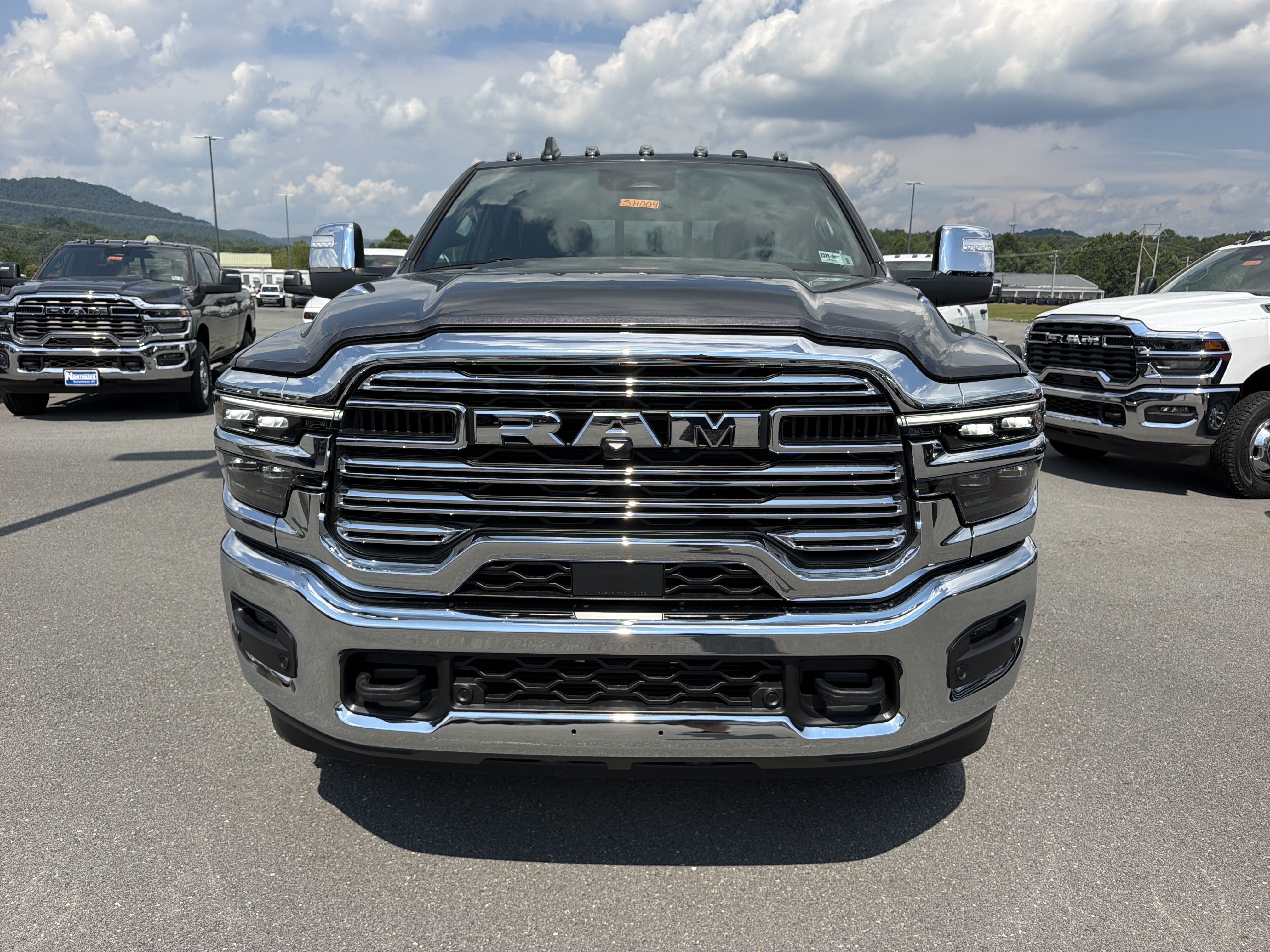 New 2027 RAM 2500 Laramie AWD/4WD image 2
