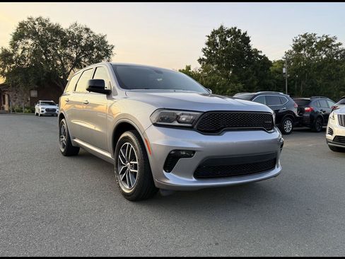 Used 2021 Dodge Durango SXT RWD image 1