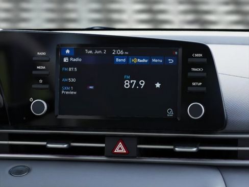 New 2026 Hyundai Elantra SEL Sport FWD image 13