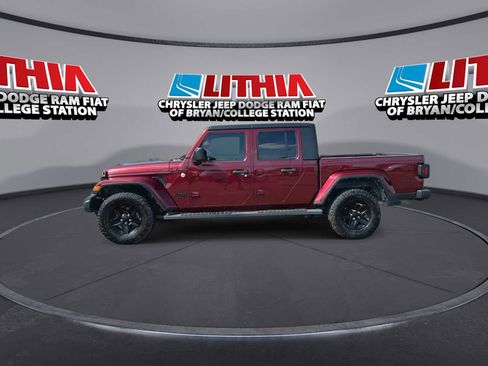 Used 2021 Jeep Gladiator Sport image 5