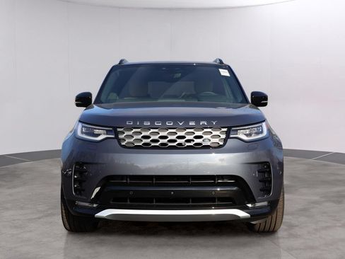 Used 2026 Land Rover Discovery Limited Edition AWD/4WD image 2
