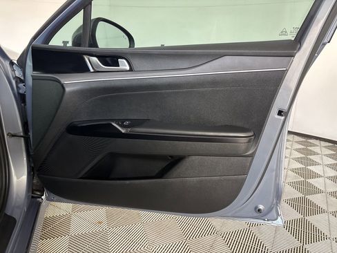 Used 2023 Kia K5 LXS image 25