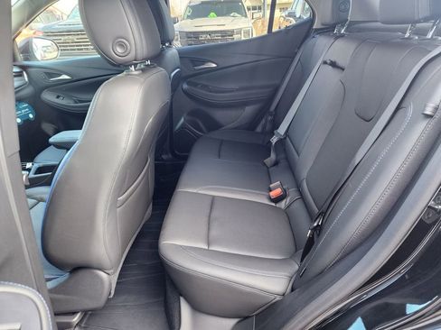 Certified 2025 Buick Encore GX Sport Touring w/ Comfort Package image 16