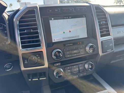 Used 2017 Ford F250 Platinum w/ Platinum Ultimate Package image 32