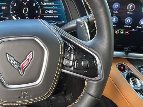 Used 2023 Chevrolet Corvette Stingray w/ Z51 Performance Package image 21