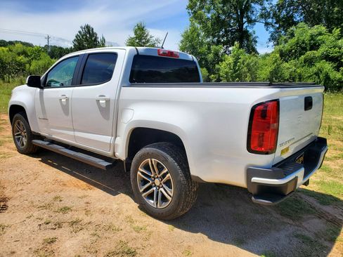 Used 2021 Chevrolet Colorado W/T RWD image 8