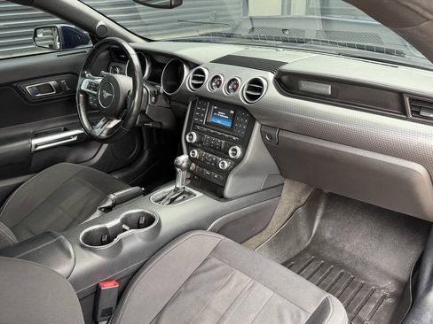 Used 2018 Ford Mustang GT w/ GT Performance Package RWD image 19