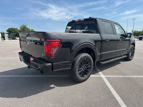 New 2025 Ford F150 XLT w/ Equipment Group 302A MID image 8