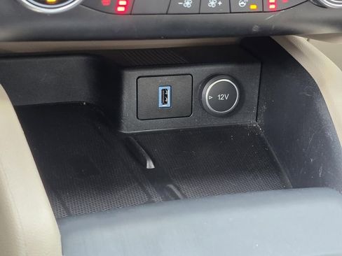 Used 2020 Ford Escape Titanium w/ Titanium Premium Package 2.0 image 26