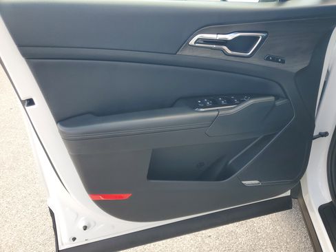 Used 2023 Kia Sportage X-Pro image 15