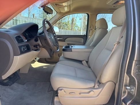 Used 2012 Chevrolet Tahoe LS image 26