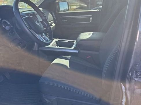 Used 2022 RAM 1500 Classic Warlock image 6