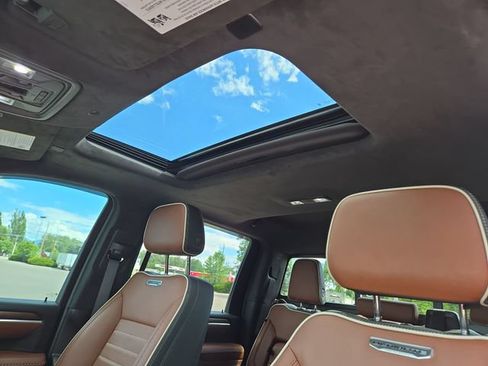 Used 2025 GMC Sierra 2500 Denali Ultimate AWD/4WD image 30