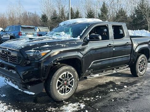 New 2026 Toyota Tacoma TRD Sport image 2