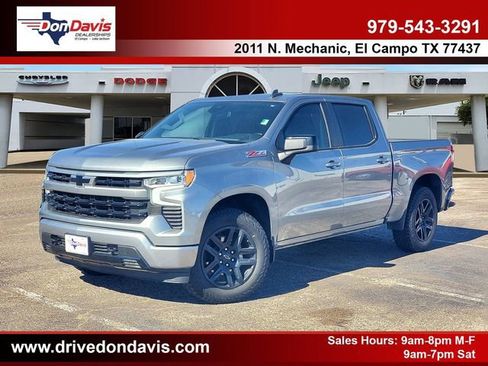 Used 2023 Chevrolet Silverado 1500 RST image 1