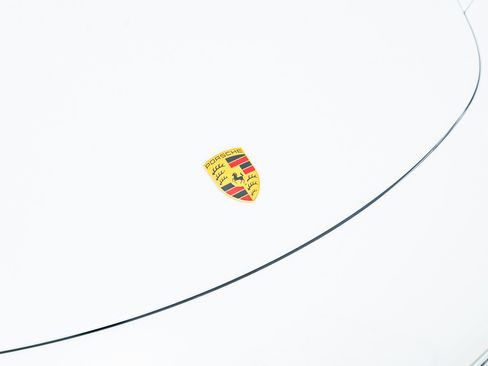 Used 2018 Porsche 911 Carrera T w/ Carrera T Interior Package image 33