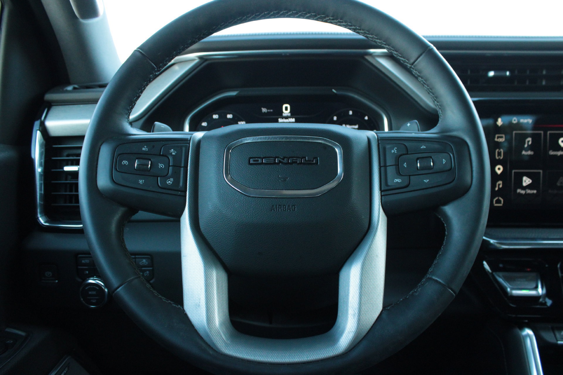 Used 2023 GMC Sierra 1500 Denali AWD/4WD image 33