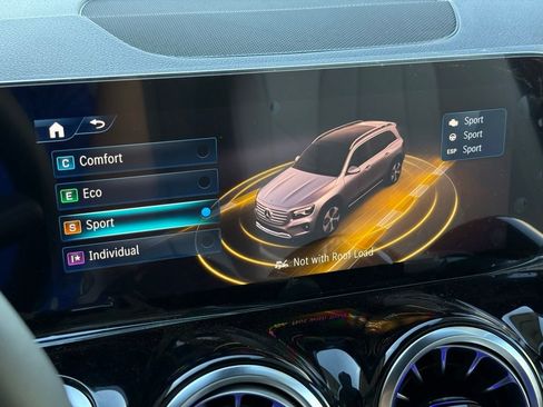 New 2026 Mercedes-Benz GLB 250 GLB 250 image 5