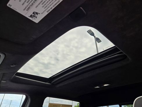 Used 2025 GMC Sierra 1500 AT4X AWD/4WD image 28