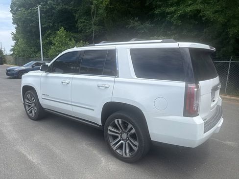 Used 2019 GMC Yukon Denali w/ Denali Ultimate Package RWD image 4