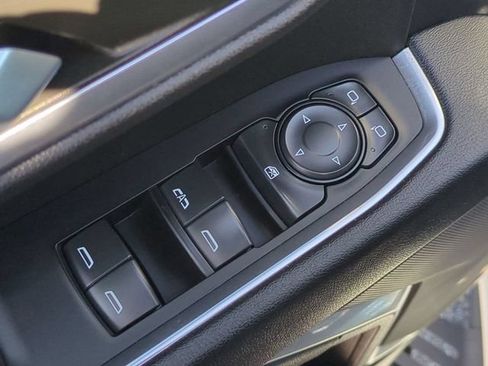 Used 2023 Chevrolet Silverado 1500 RST RWD image 26