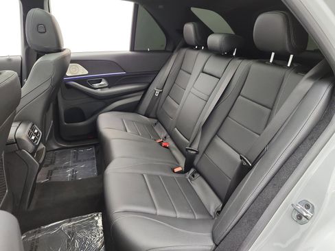 Used 2025 Mercedes-Benz GLE 450e 4MATIC image 16