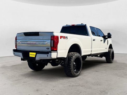 Used 2022 Ford F250 Platinum AWD/4WD image 5
