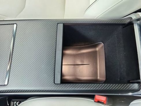 Used 2024 Tesla Model X Plaid image 60