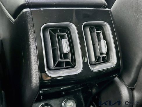 Certified 2022 Kia Sorento SX FWD image 25