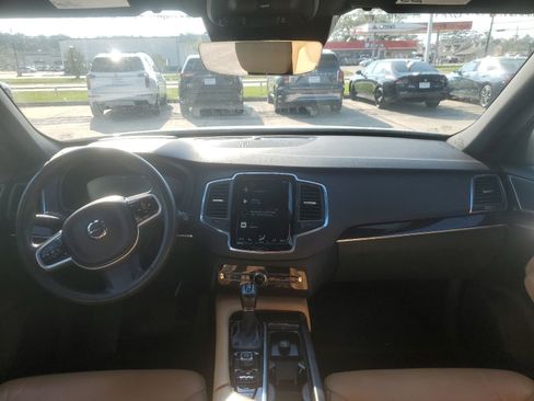 Used 2019 Volvo XC90 T6 Momentum w/ Advanced Package image 12