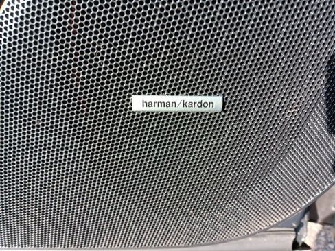 Used 2021 Subaru Forester Touring image 24