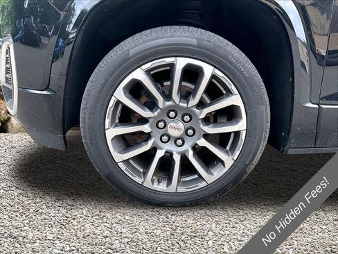 Used 2022 GMC Acadia Denali w/ Denali Technology Package AWD/4WD image 9