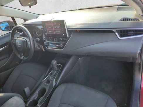 Used 2020 Toyota Corolla LE FWD image 25